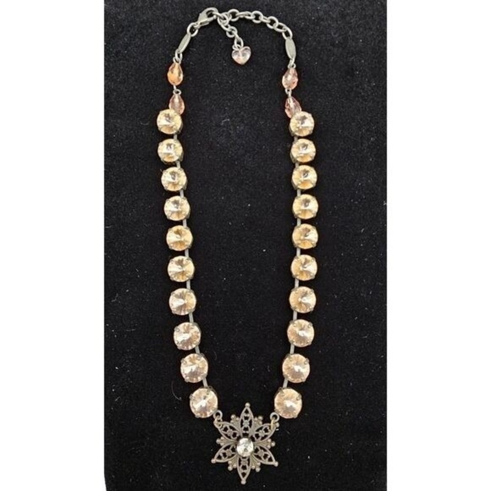 Sabika Royal Denim Choker Necklace Winter 2015 W15 Pale Pink‎ RARE
